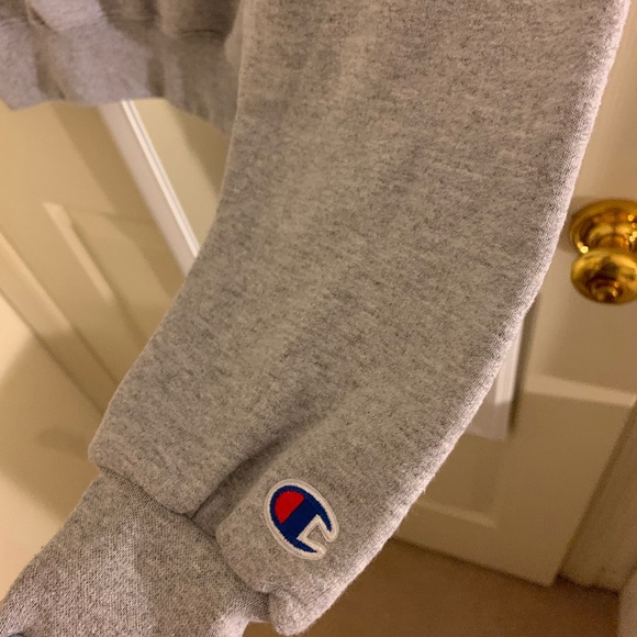 champion xavier university crewneck - Picture 2 of 3